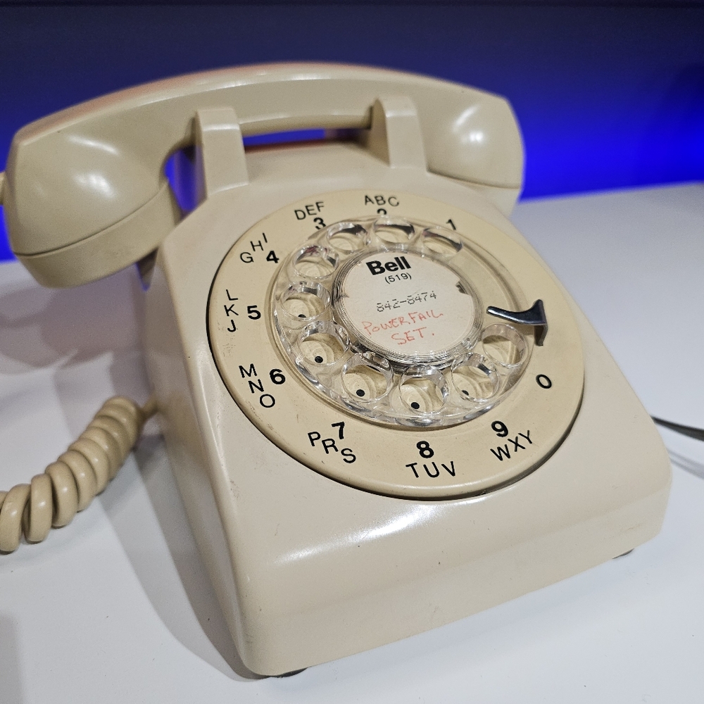 Vintage Cream Rotary Dial Telephone